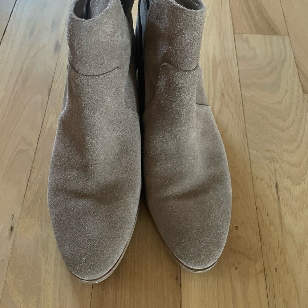 Michael Kors boots size 11 M - Picture 7 of 8